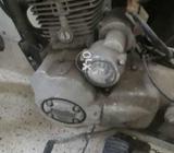 Bullet honda 125 hai chaltne m ok hai