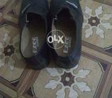 Essay shoes