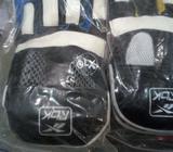 Wicket Keeping Gloves