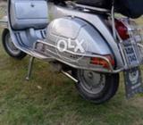 Vespa Scootr good condition