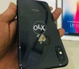 IPhone X 64 Gb fu comp box 9.5/10