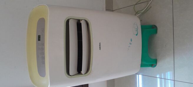 JAPANESE 0.75 TONS PORTABLE AC IN GOOD CONDITION