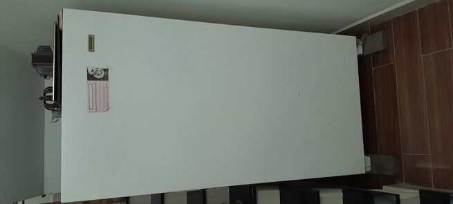 AMERICAN FRIGIDARE UPRIGHT FREEZER